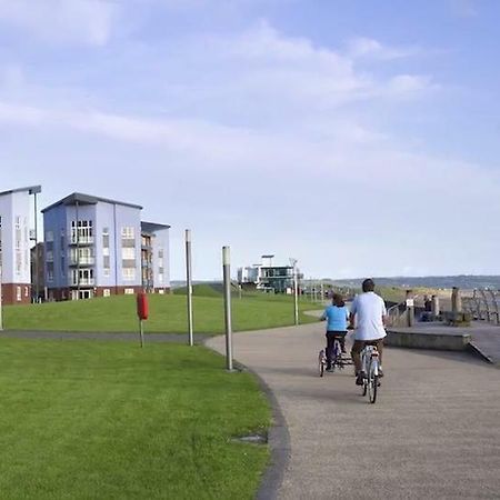 Beach Front Apartment Llanelli Exterior foto